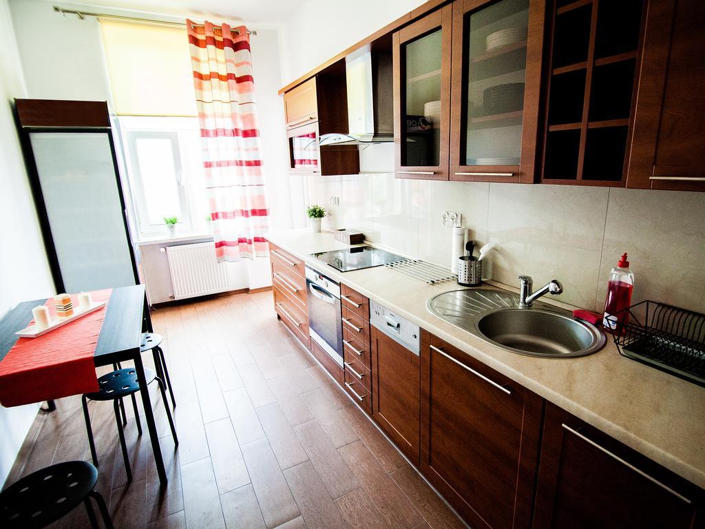 Hostel 4You บีเอสโก-เบียวา ภายนอก รูปภาพ